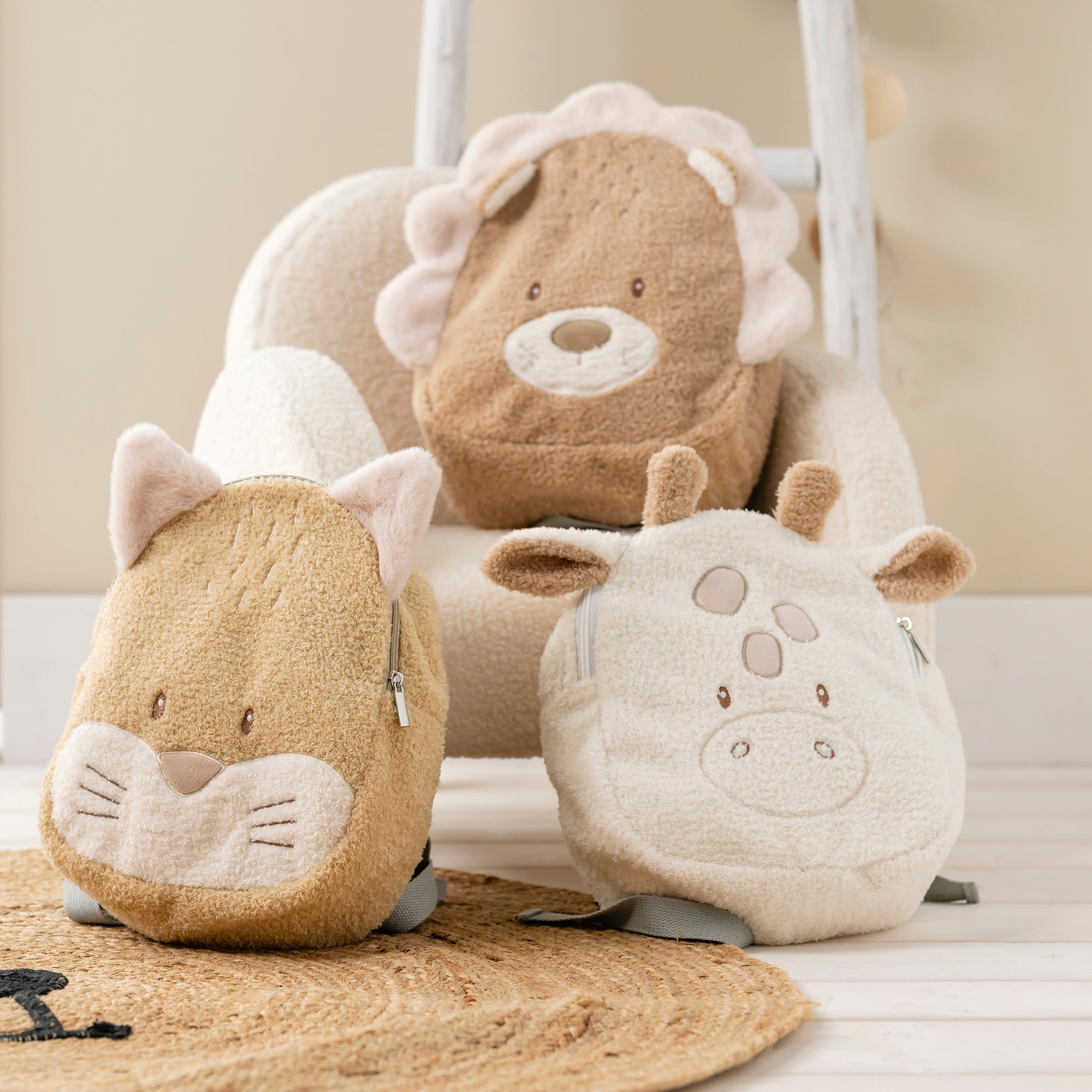nattou-rucksack-giraffe-teddy image 2