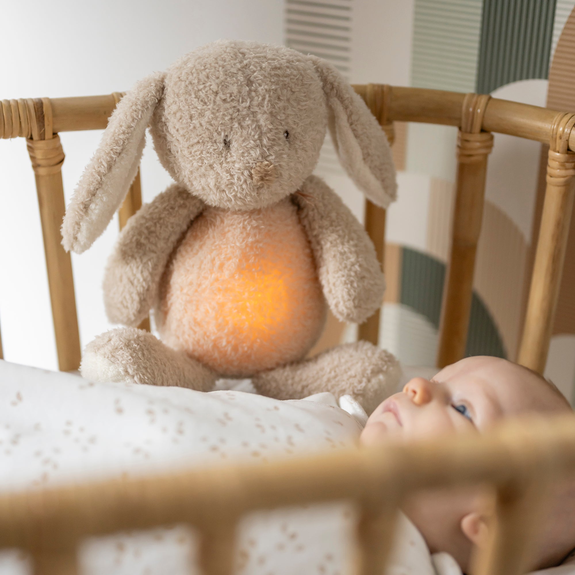 nattou-lapidou-nachtlicht-kaninchen-veilleuses-kuscheltier image 4