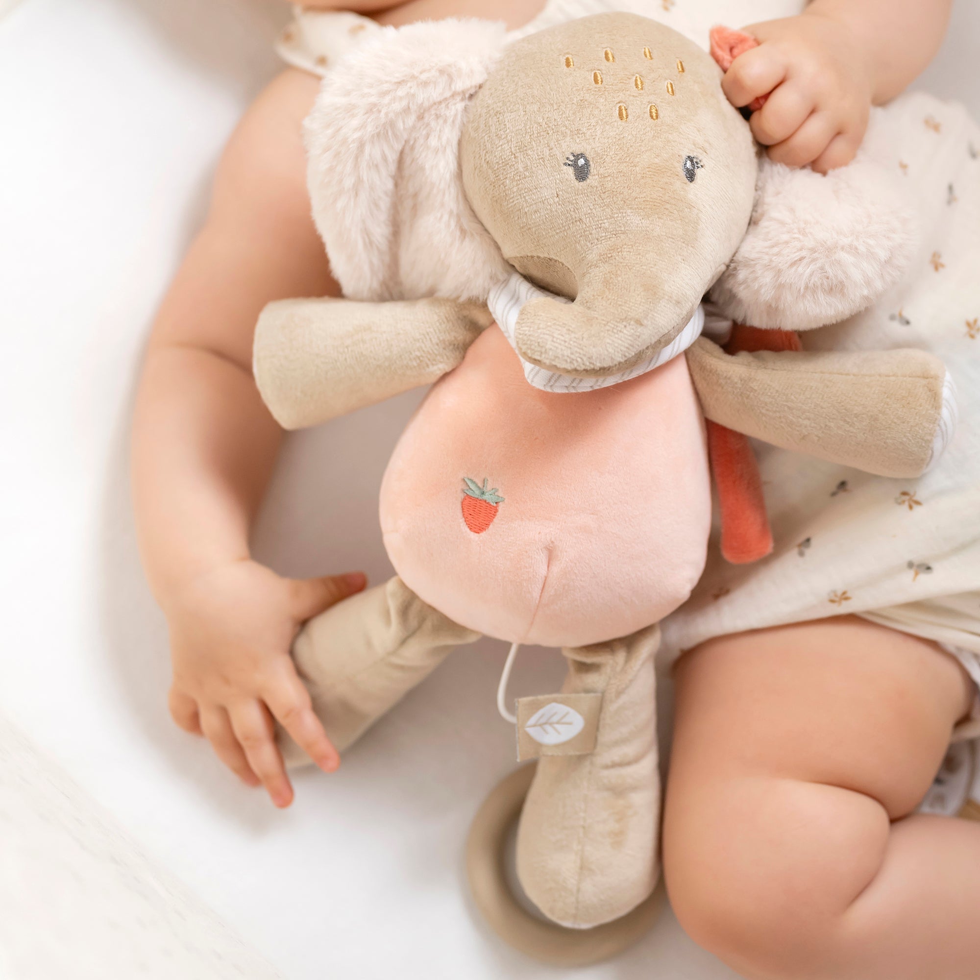 nattou-kuscheltier-spieluhr-elefant-flo-flo-ernest-oli image 3