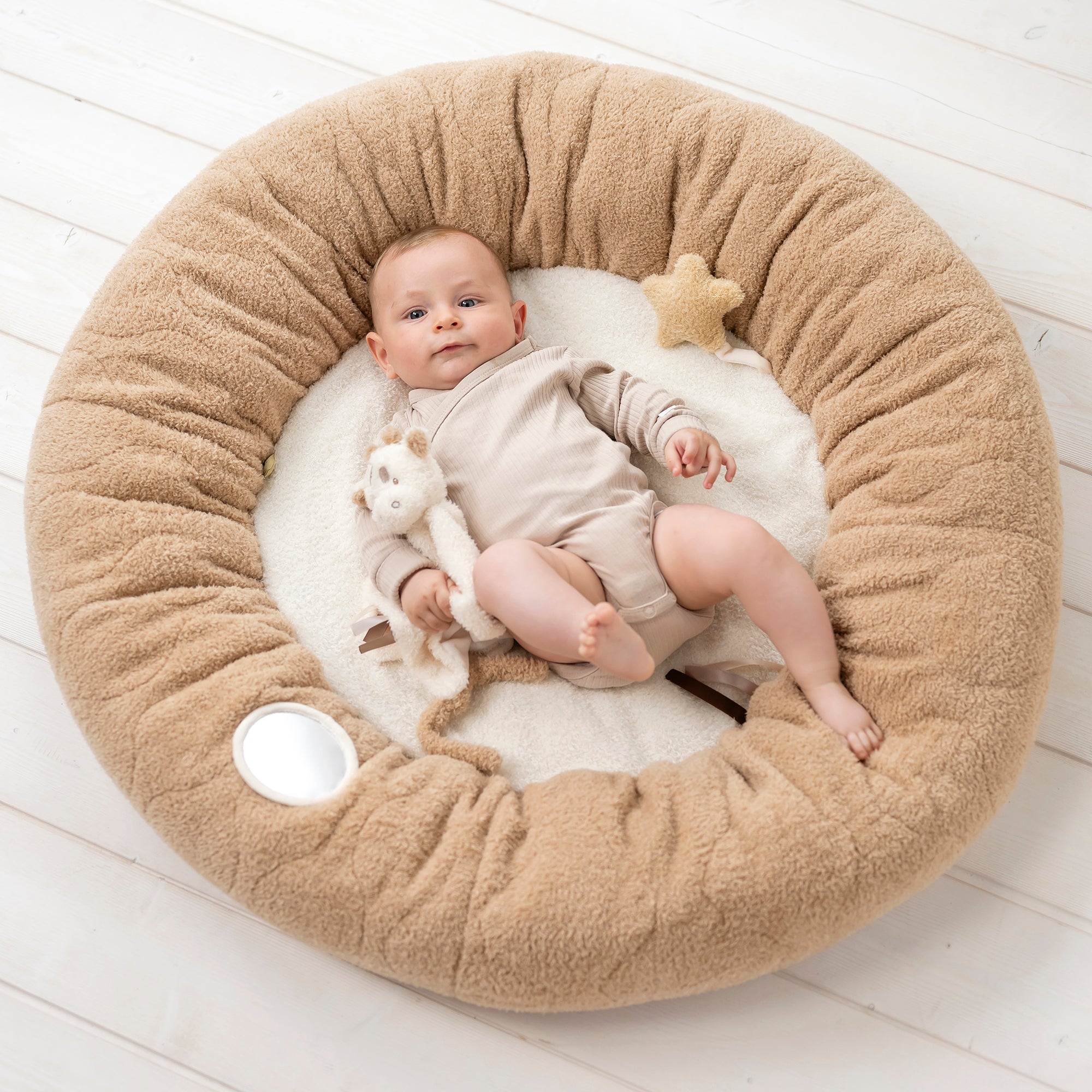 nattou-teddy-spielmatte-mit-spielbogen-baby-spieldecke-mit-rand image 5