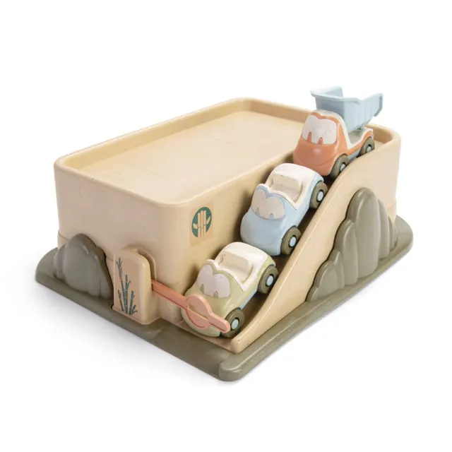 dantoy-bio-garage-mit-3-autos-34-79-cm-aus-bio-kunststoff image 1