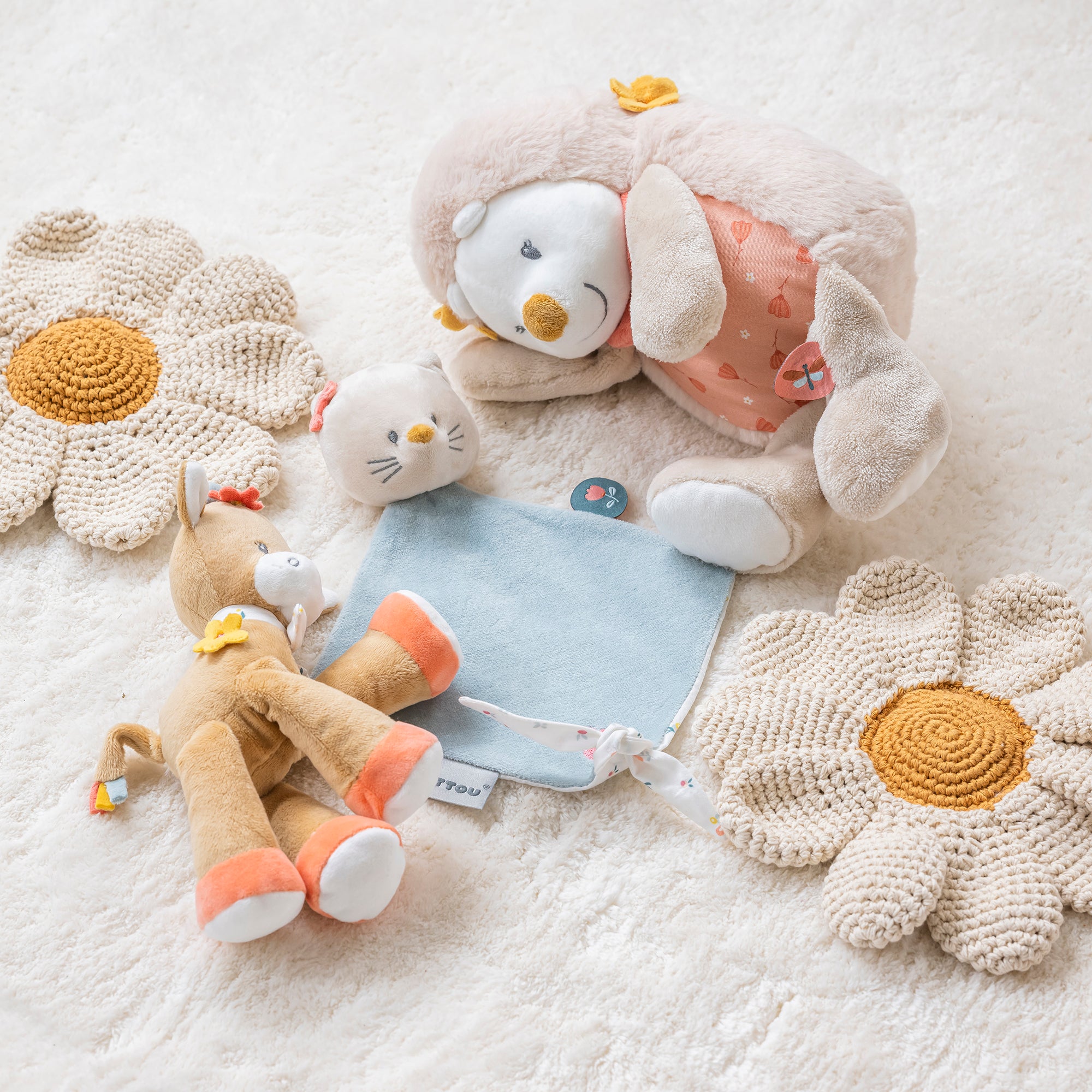 nattou-mila-kuscheltier-mit-rassel-kuh image 4