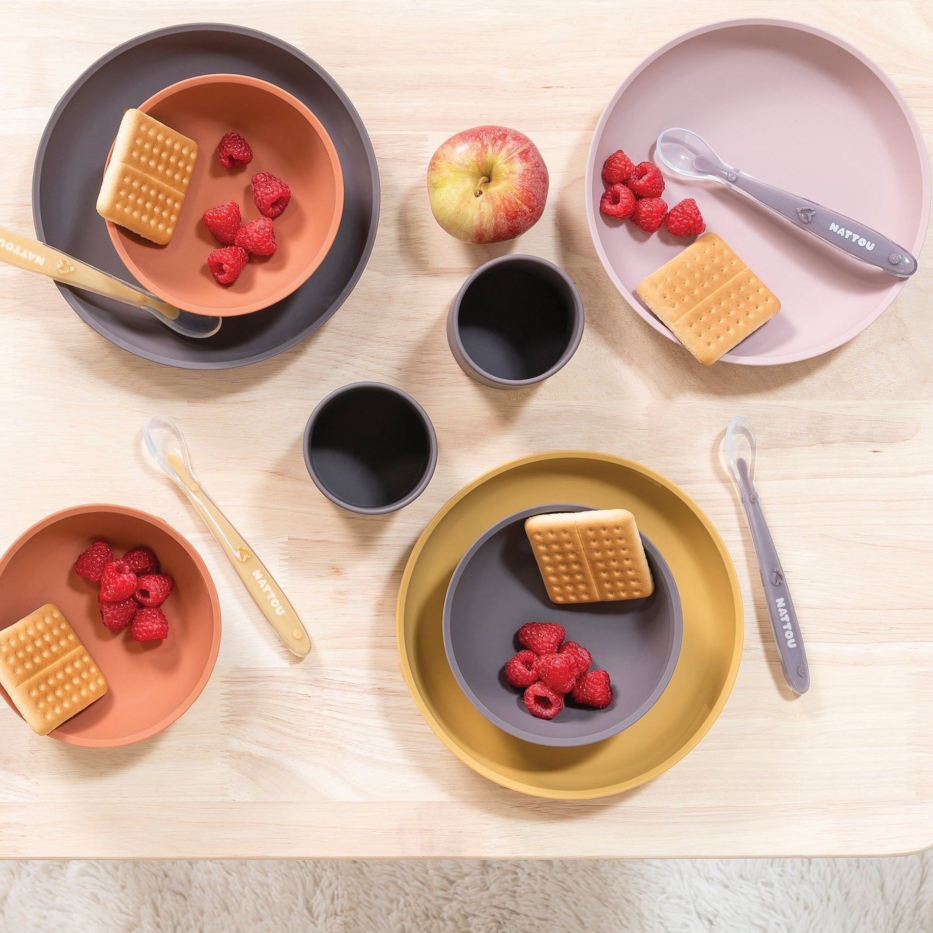 nattou-baby-geschirr-set-4-teilig-silikon-mit-saugnapf image 2