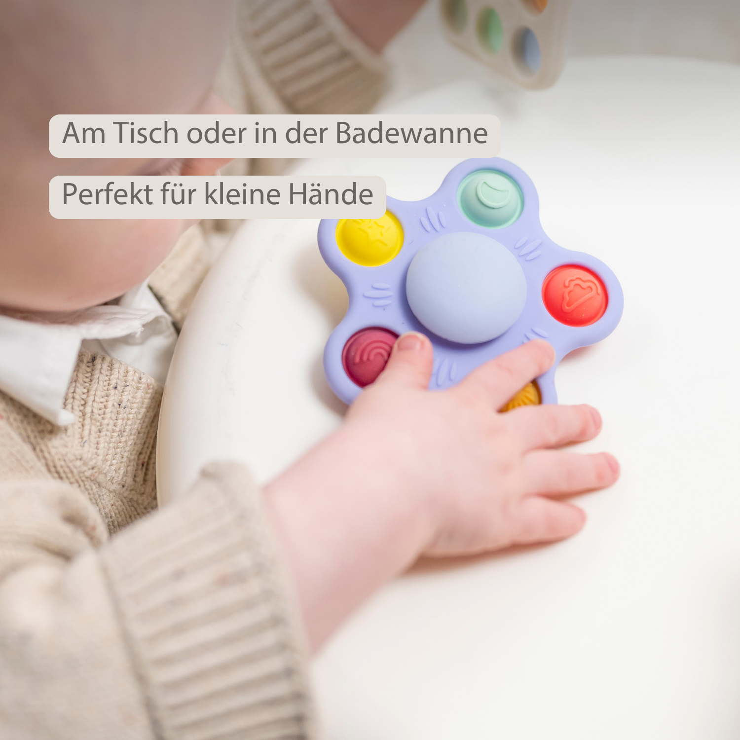nattou-silikon-babyrassel-pop-it-spinner-9-cm-mit-saugnapf-mehrfarbig image 3
