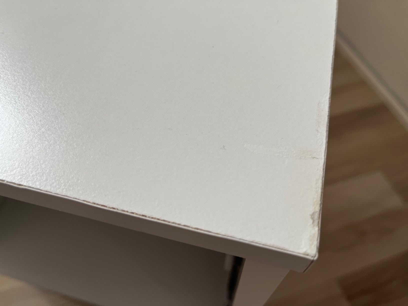Passt perfekt ans Bett