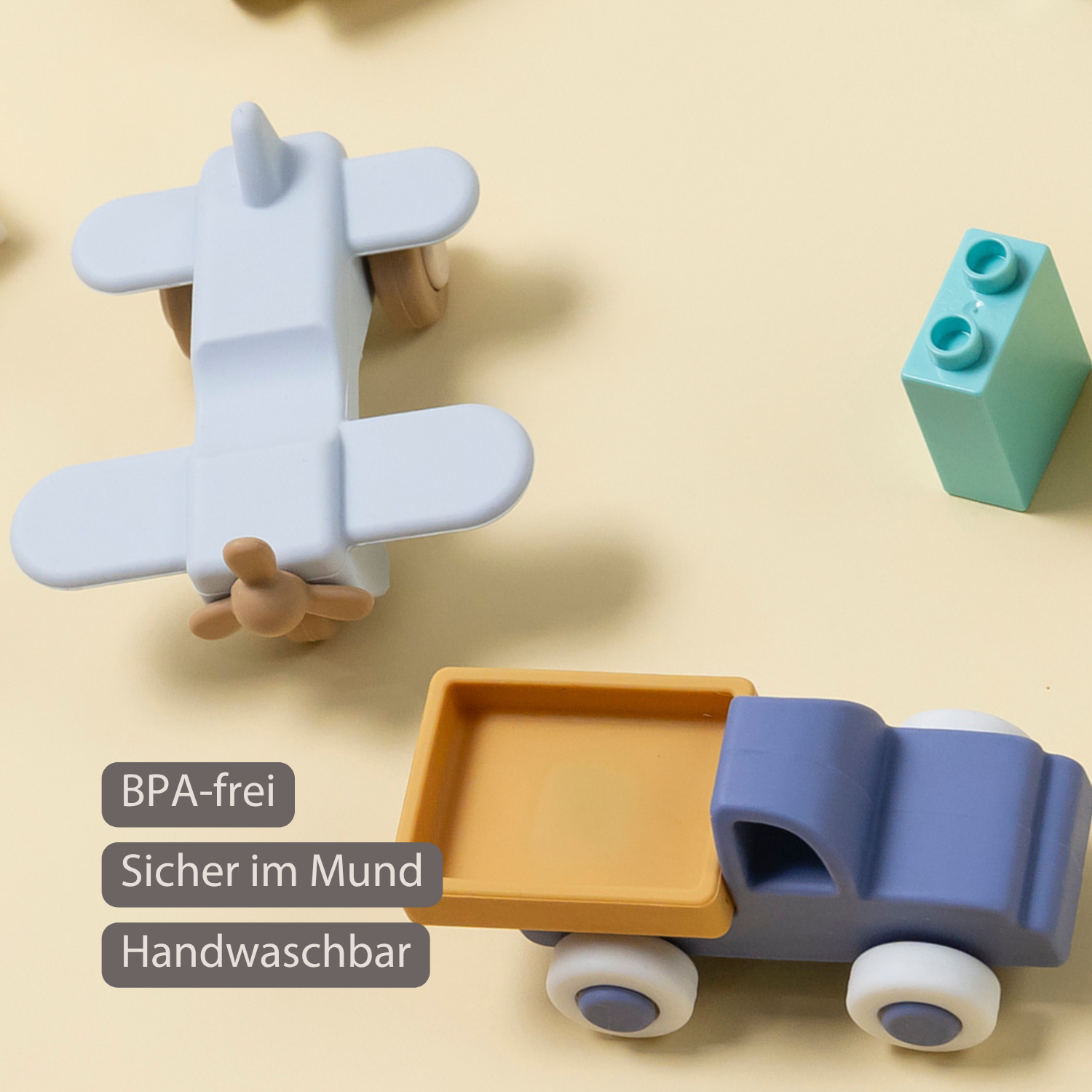 nattou-silikon-spielzeug-lastwagen-und-flugzeug-11-cm-blau image 4