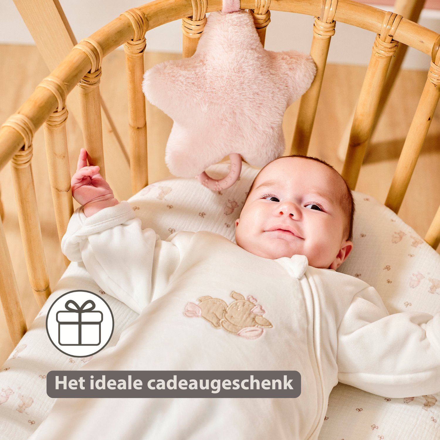 nattou-fanfan-musik-kuscheltier-stern-25-cm-rosa image 7