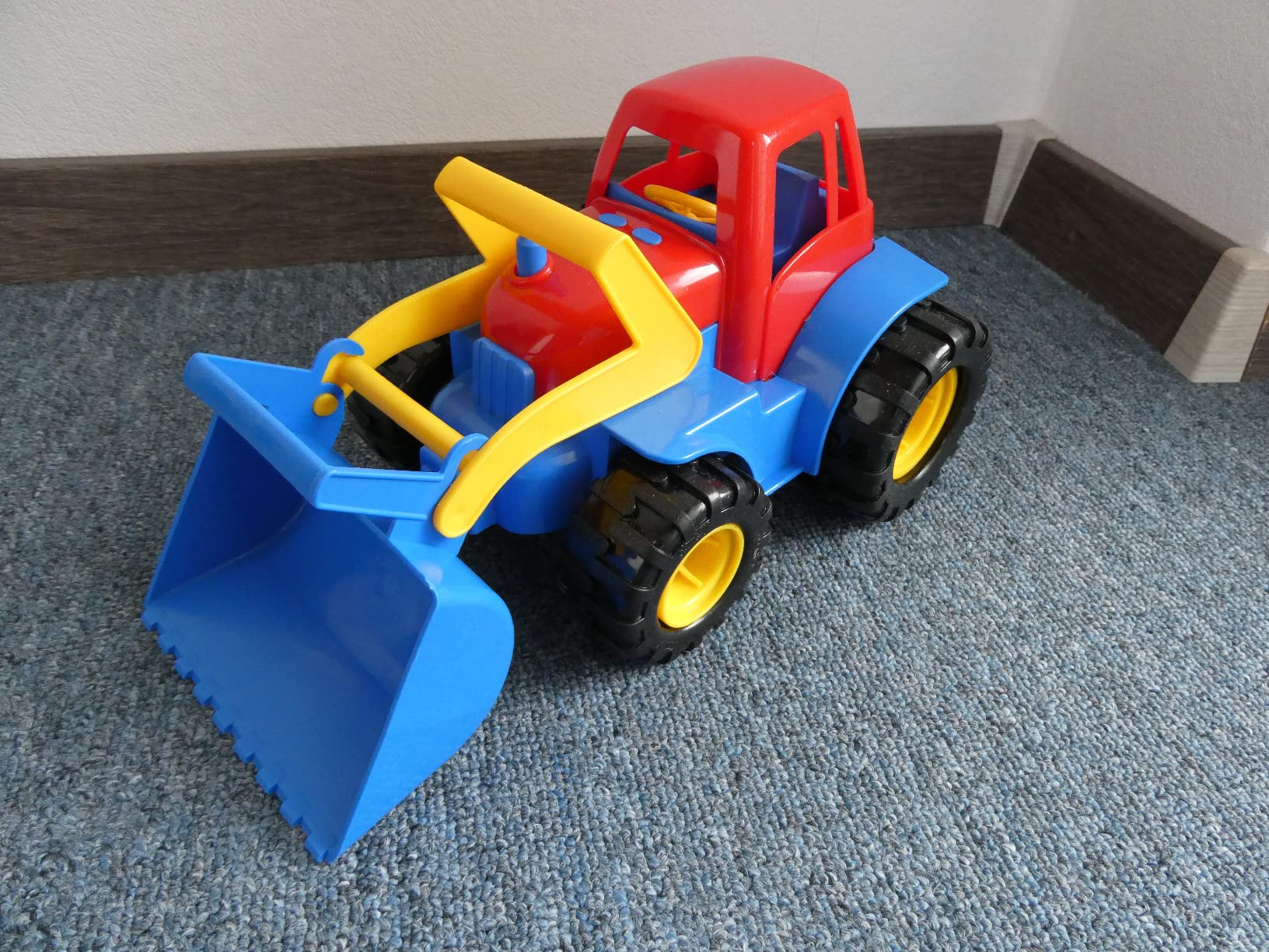 Lieblingsspielzeug im Sandkasten