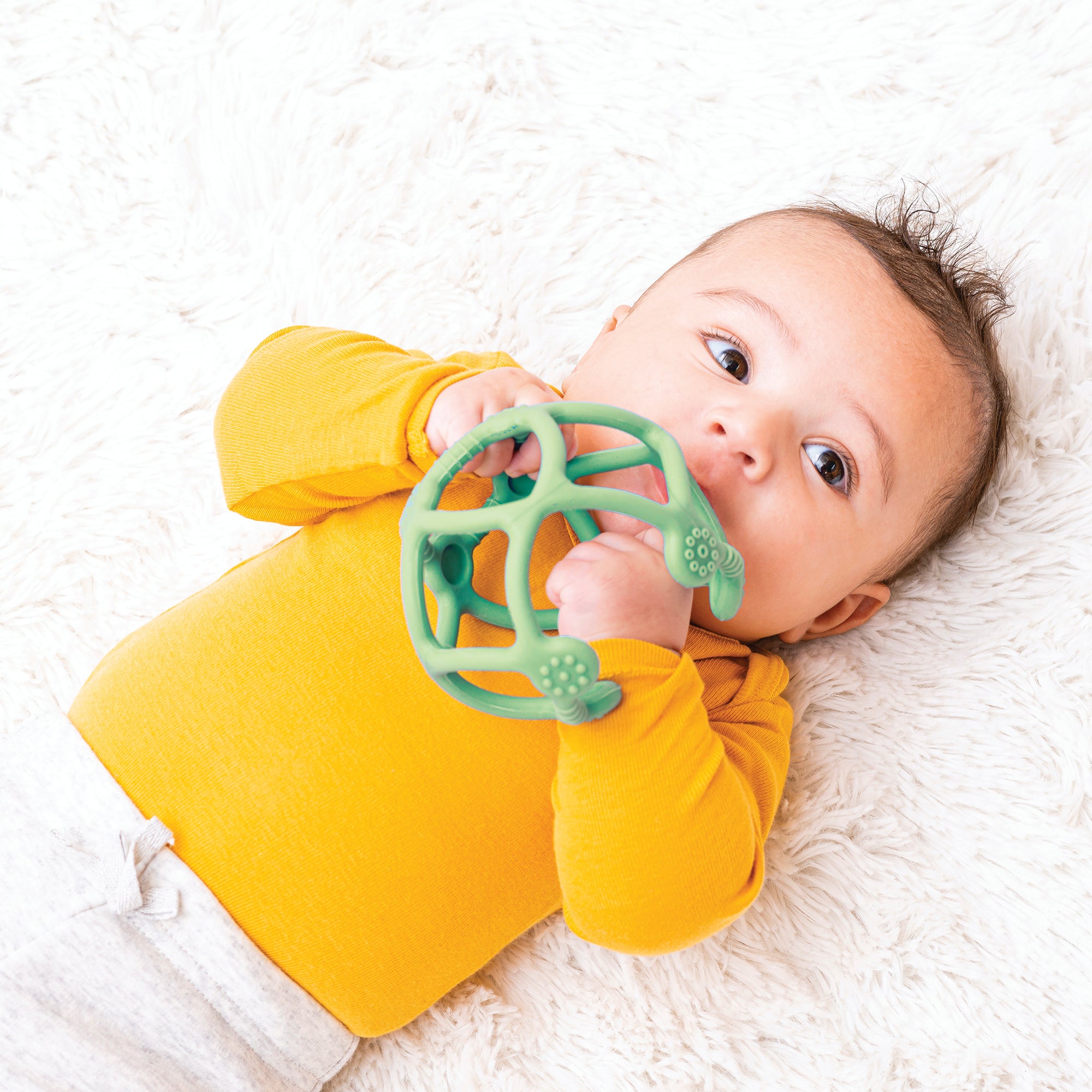 nattou-satz-b-lle-2-silikon-bei-ring-und-rassel-f-r-babys image 2